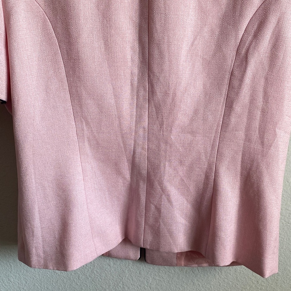 Tahari Pink Short Sleeved Blazer with Black Accents - Picture 9 of 12